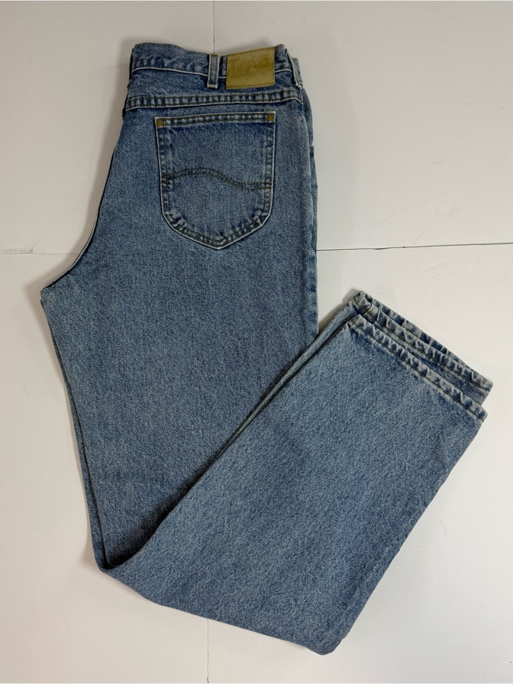 Vintage Lee Blue Denim Jeans with Tan Leather Patch ~34x32